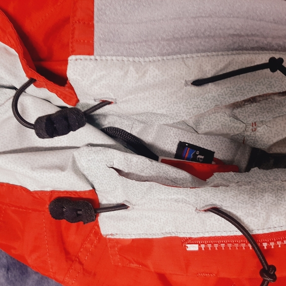 Patagonia Windbreaker - Picture 16 of 17